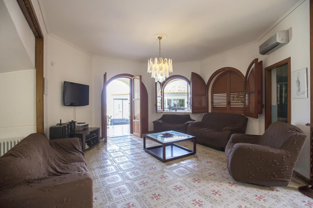 Villa Silvia Casteldaccia Exteriör bild